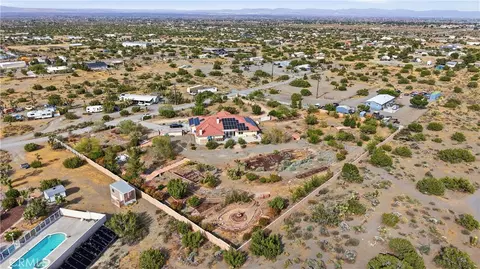 View/Area - 2777 Brawley, Pinon Hills, CA 92372 photo 1 of 4