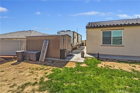 Exterior - 1560 Foothill Dr, Banning, CA 92220 photo 5 of 8
