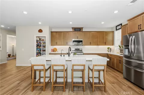Kitchen - 1560 Foothill Dr, Banning, CA 92220 photo 4 of 4