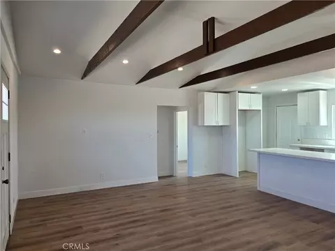 Living - 60033 Sespe, Landers, CA 92285 photo 4 of 5
