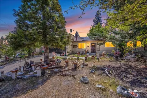 2164 Outer Hwy 2 Hwy S, Wrightwood, CA 92397