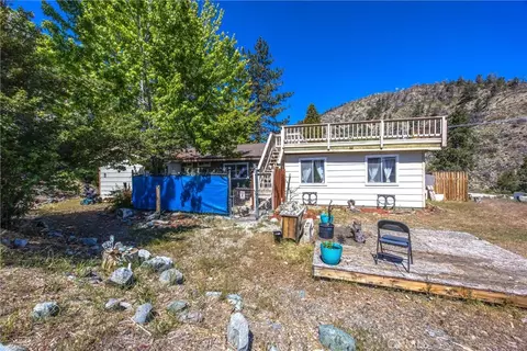 Exterior - 2164 Outer Hwy 2 Hwy S, Wrightwood, CA 92397 photo 5 of 14