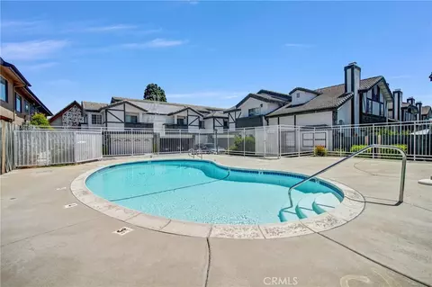 217 E Commonwealth Ave #F, Alhambra, CA 91801