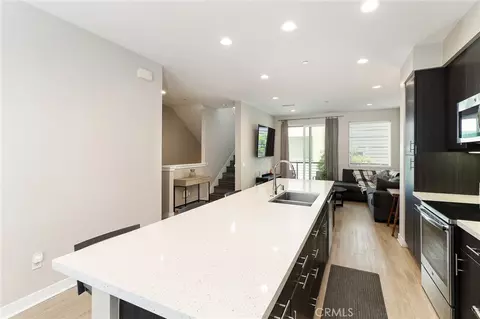Kitchen - 1012 Eucalipto Pl, Montebello, CA 90640 photo 5 of 5