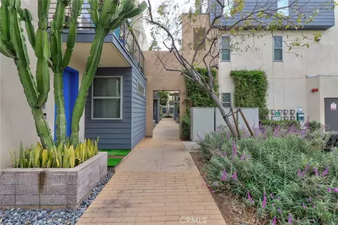 Exterior - 1012 Eucalipto Pl, Montebello, CA 90640 photo 6 of 7