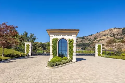 657 Gordon Highlands Rd, Glendora, CA 91741