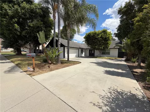 5221 Dresden Pl, Riverside, CA 92505