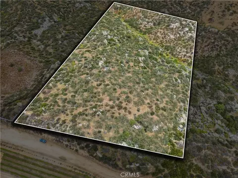 1 Gray Squirrel Rd, Temecula, CA 92592