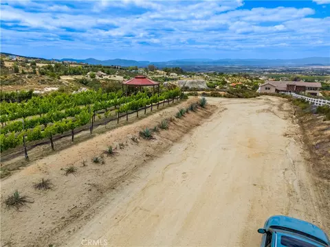 1 Gray Squirrel Rd, Temecula, CA 92592 photo 21