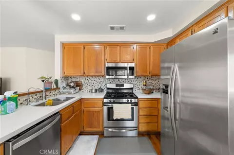 Kitchen - 10448 Agate, Mentone, CA 92359 photo 2 of 3