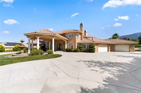 Exterior - 38136 Butterfly Ct, Yucaipa, CA 92399 photo 9 of 20