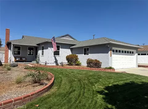 11803 Chanera, Hawthorne, CA 90250