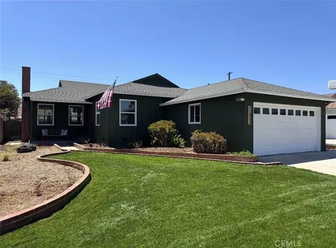 11803 Chanera, Hawthorne, CA 90250