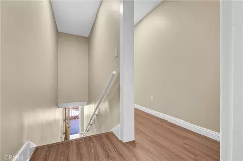 Entry Way - 1325 Glen, Pasadena, CA 91103 photo 3 of 3