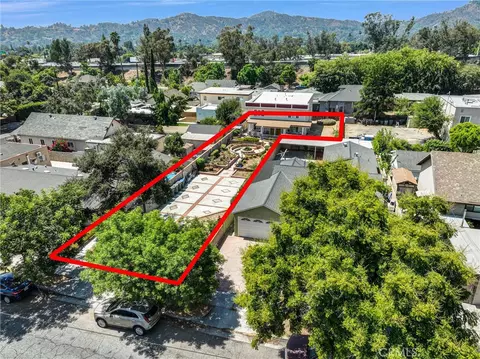 View/Area - 1325 Glen, Pasadena, CA 91103 photo 1 of 5