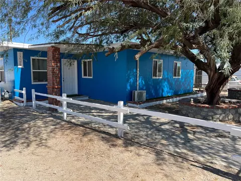 Exterior - 13776 Benton St, Trona, CA 93562 photo 2 of 14
