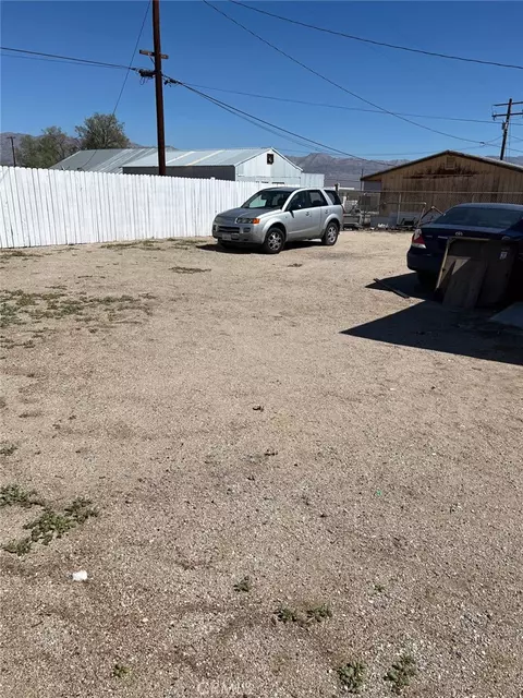 Exterior - 13776 Benton St, Trona, CA 93562 photo 12 of 14