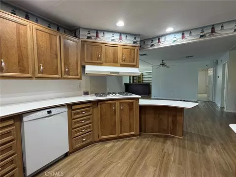 929 E Foothill Blvd #52, Upland, CA 91786 photo 27
