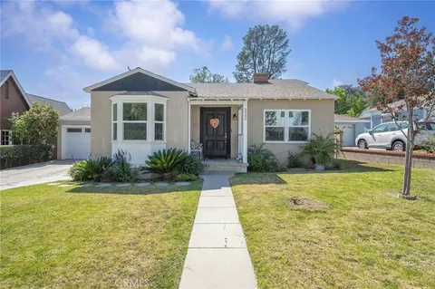 333 Heather Heights Ct, Monrovia, CA 91016