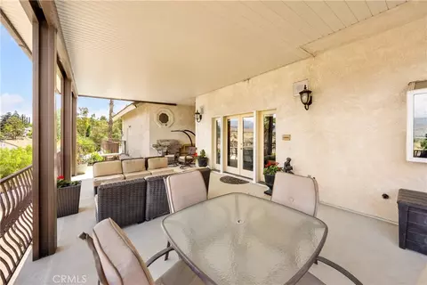 Exterior - 613 E Sunset N, Redlands, CA 92373 photo 4 of 6