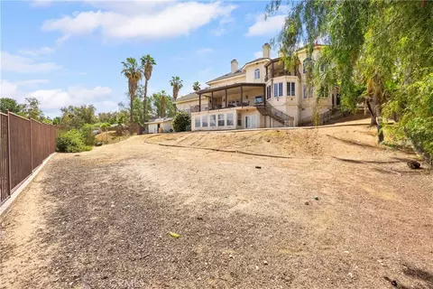 Exterior - 613 E Sunset N, Redlands, CA 92373 photo 6 of 6