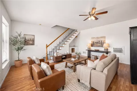 Living - 613 E Sunset N, Redlands, CA 92373 photo 3 of 3