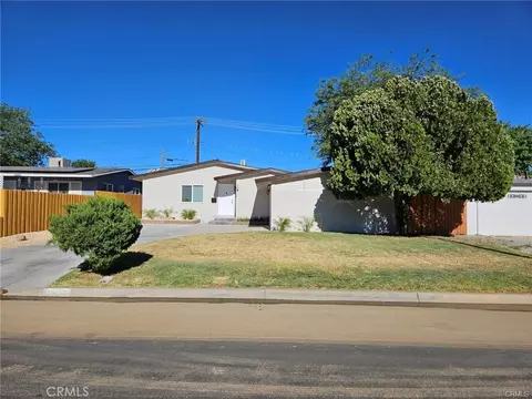 44027 Heaton Ave, Lancaster, CA 93534