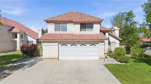 44125 Hunter Ct, Lancaster, CA 93536