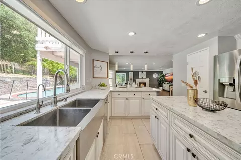 Kitchen - 20951 Stoddard Wls, Walnut, CA 91789 photo 4 of 5