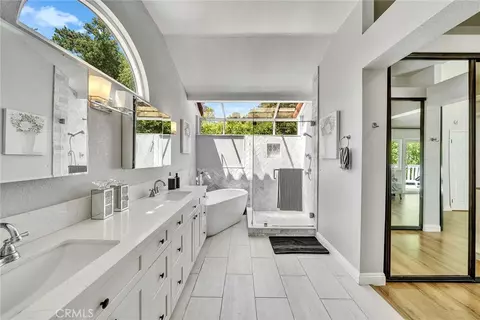 Bath - 20951 Stoddard Wls, Walnut, CA 91789 photo 3 of 5