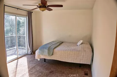 Bedroom - 24757 Basel Dr, Crestline, CA 92325 photo 6 of 6