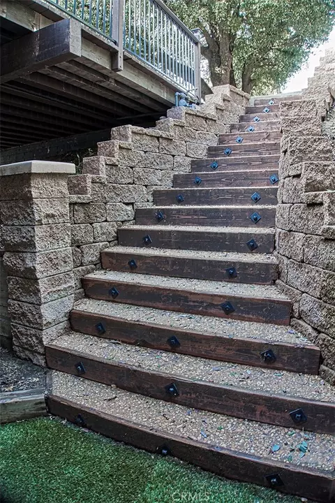 Exterior - 24757 Basel Dr, Crestline, CA 92325 photo 7 of 8