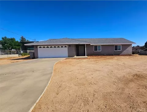 18419 Seaforth St, Hesperia, CA 92345