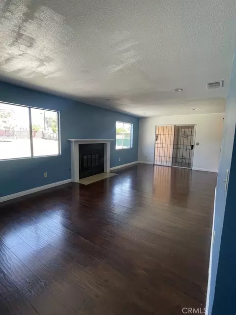 18750 14th, Bloomington, CA 92316 photo 8