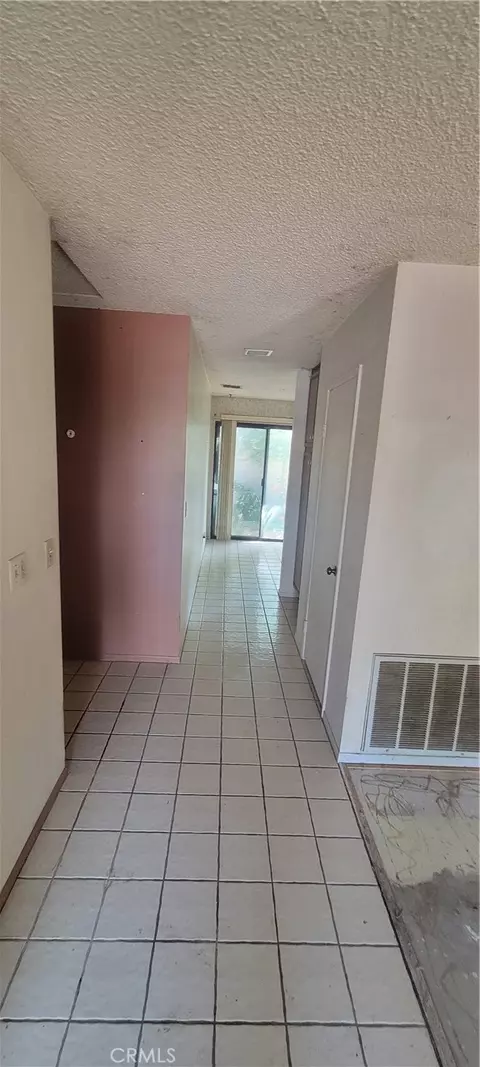 Entry Way - 4 Dearborn Cir, Redlands, CA 92374 photo 1 of 1