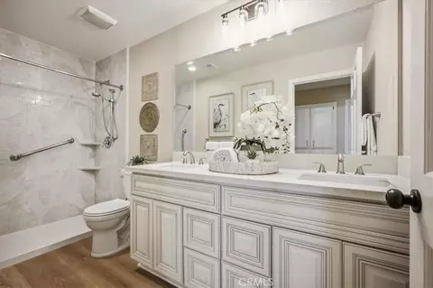 Bath - 2015 N Palm, Upland, CA 91784 photo 5 of 5