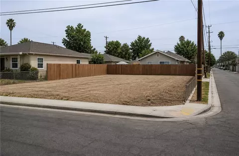 204 11 St, Redlands, CA 92374