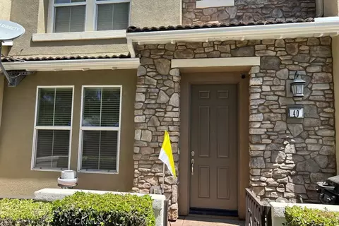 15723 Parkhouse #40, Fontana, CA 92336