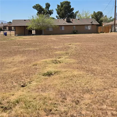 Exterior - 11427 Cibola, Apple Valley, CA 92308 photo 2 of 3