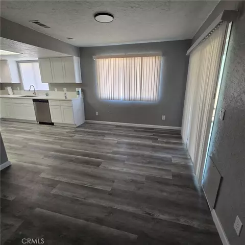 Living - 11427 Cibola, Apple Valley, CA 92308 photo 1 of 3