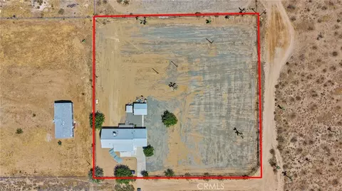 View/Area - 8038 Begonia Rd, Phelan, CA 92371 photo 1 of 7