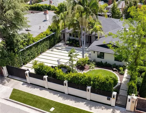 13946 Chandler, Sherman Oaks, CA 91401