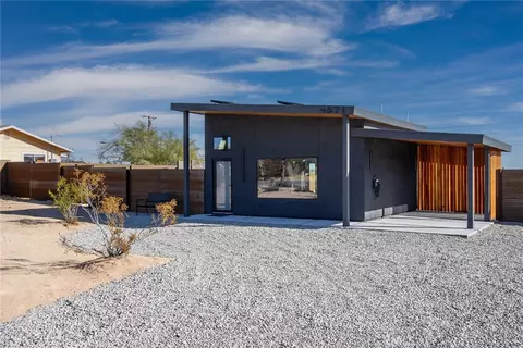 4571 Avenida La Flora Desierta, Joshua Tree, CA 92252