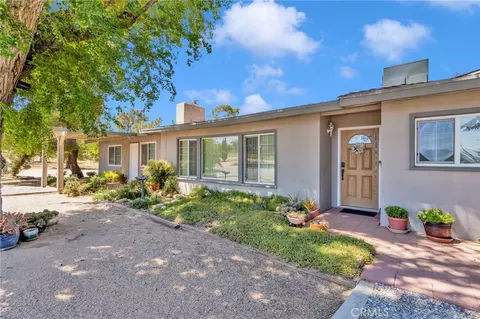 15884 El Centro St, Hesperia, CA 92345