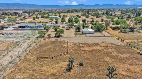 View/Area - 15884 El Centro St, Hesperia, CA 92345 photo 2 of 7
