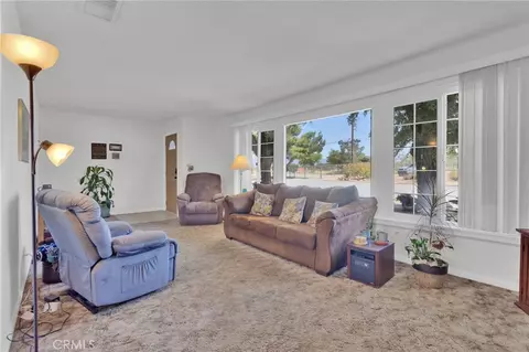 Living - 15884 El Centro St, Hesperia, CA 92345 photo 2 of 2