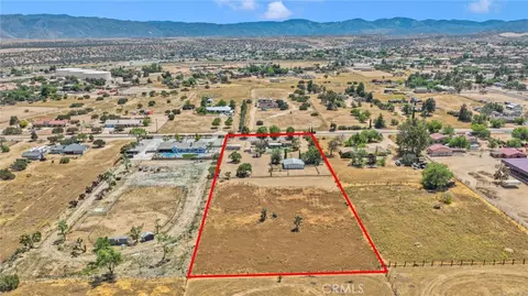 View/Area - 15884 El Centro St, Hesperia, CA 92345 photo 3 of 7