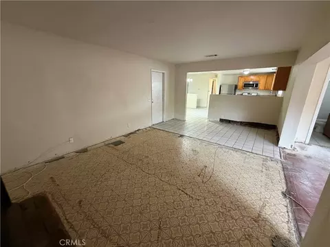 Living - 3640 Schooner Walk, Oxnard, CA 93035 photo 7 of 12