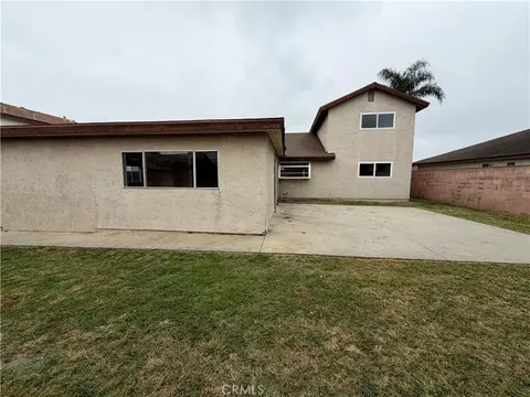 Exterior - 3640 Schooner Walk, Oxnard, CA 93035 photo 2 of 5