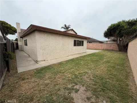 Exterior - 3640 Schooner Walk, Oxnard, CA 93035 photo 4 of 5